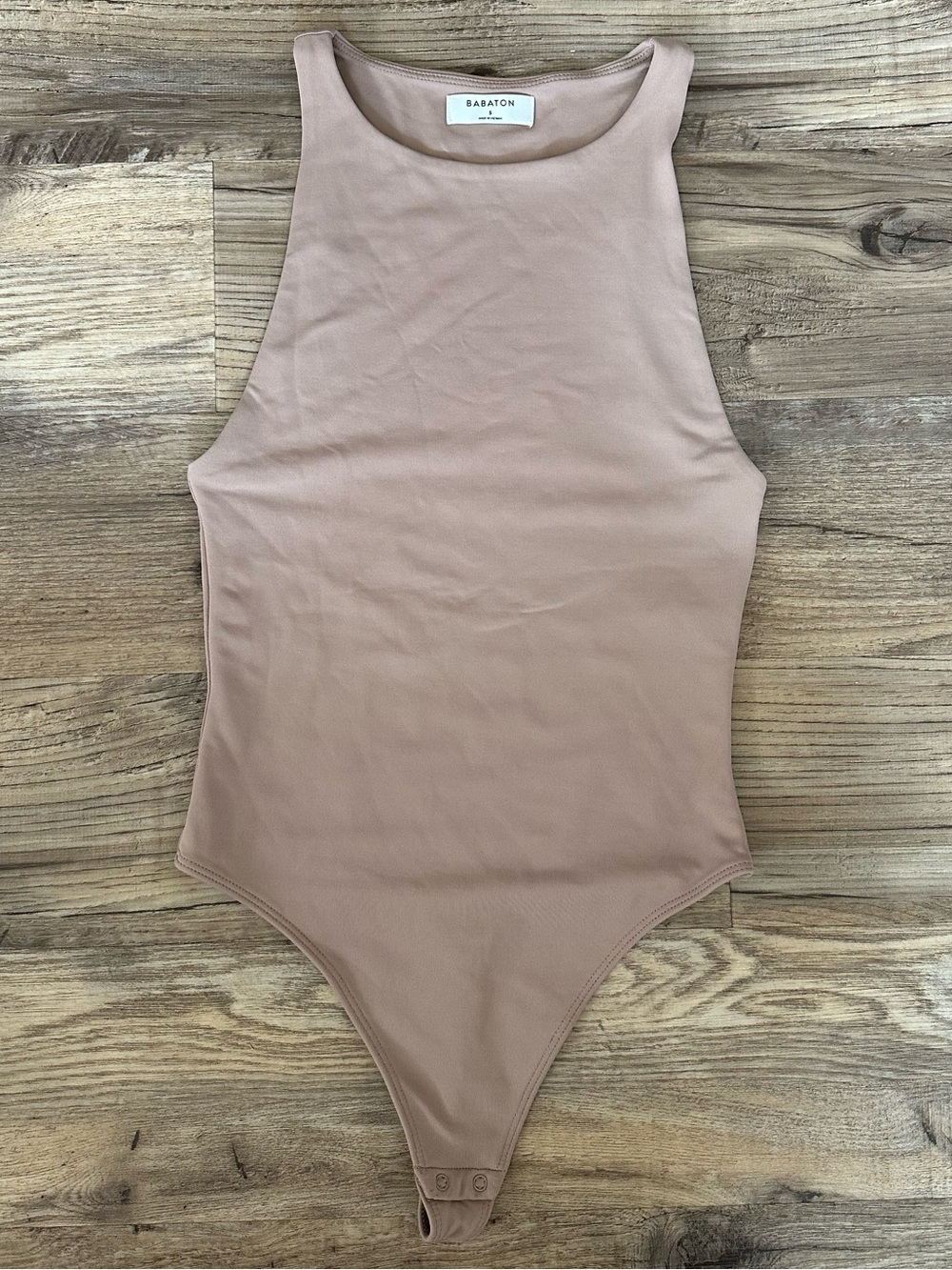 Aritzia Babaton contour racer back body suit